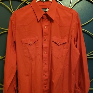 Wrangler cowboy cut button down